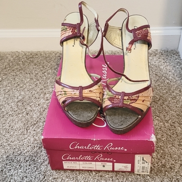 Charlotte Russe heels Size 8 - Picture 2 of 7